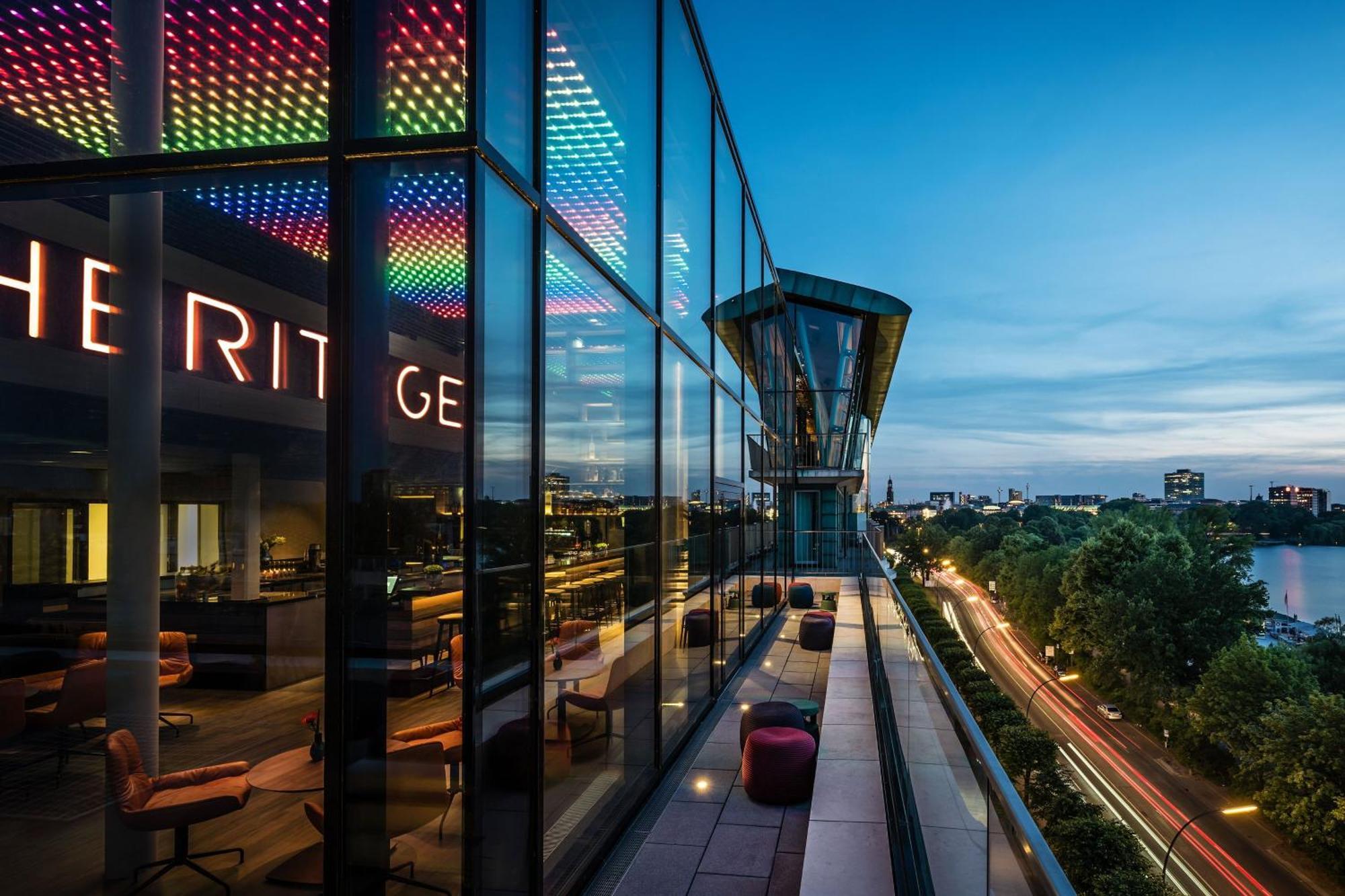 Le Meridien Hamburg Hamburgo Exterior foto The Ritz-Carlton, Moscow
