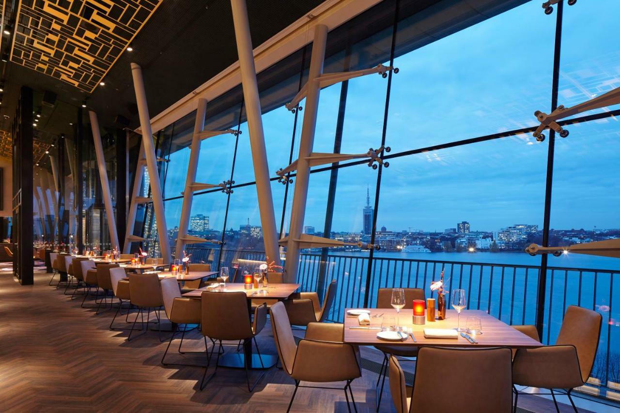 Le Meridien Hamburg Hamburgo Exterior foto Restaurant 101